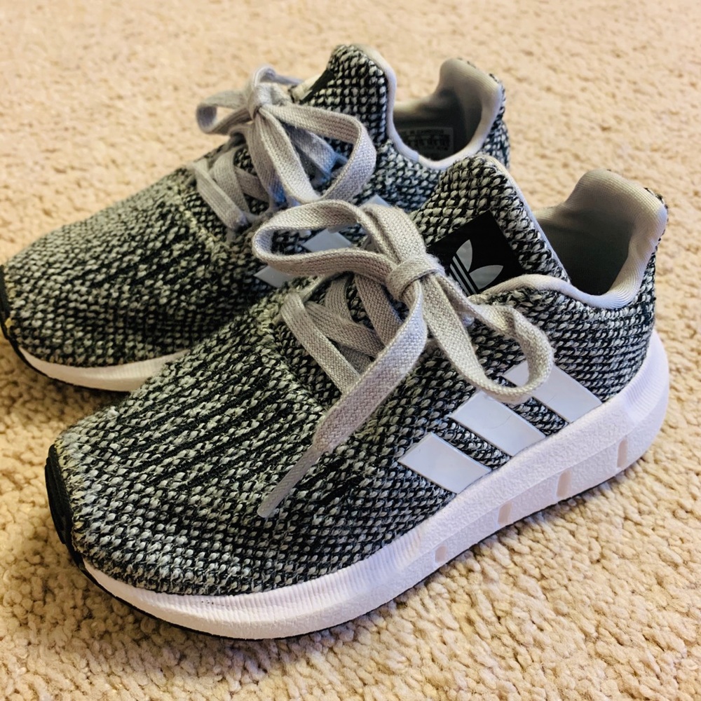 Toddler adidas shoes